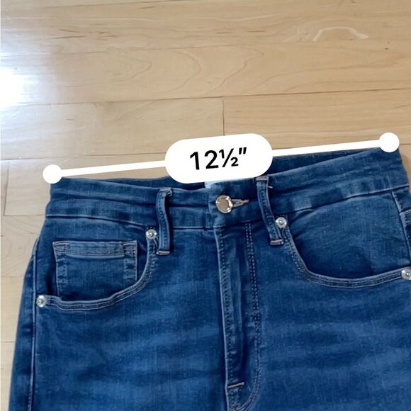 Good American Good Waist High Rise Cropped Skinny Jeans 4/27 - Picture 4 of 12